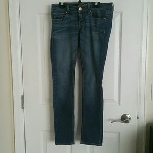 American Eagle size 4 short skinny jeans